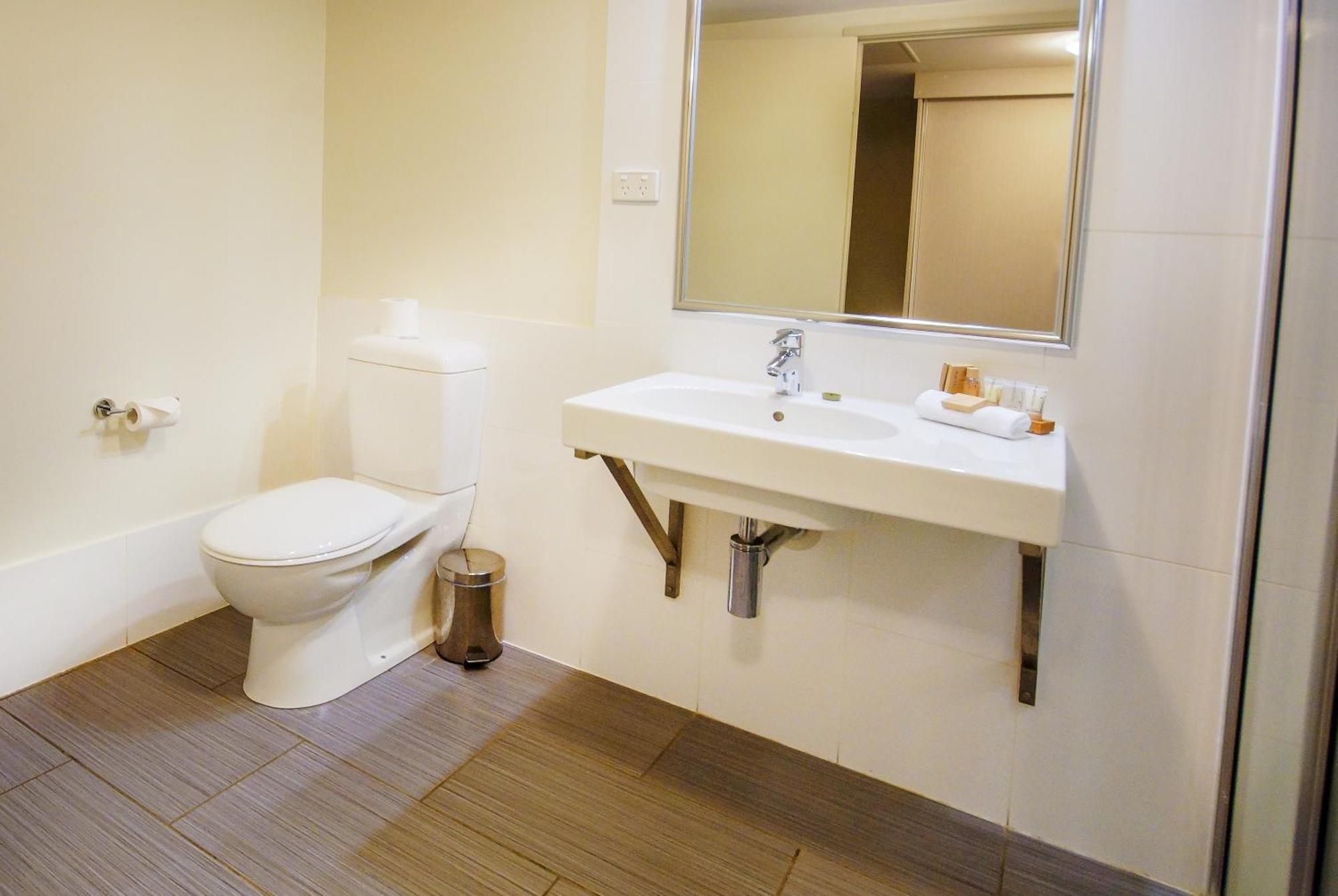 Isa Hotel Маунт-Айза Номер фото